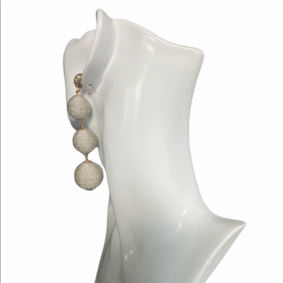 Design Lab Silver Balls drop earring🧩 - Picture 3 of 7